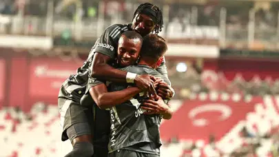 Beşiktaş, Antalyaspor’u deplasmanda 3-1 mağlup etti