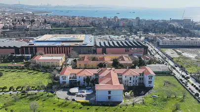 Balıklı Rum Hastanesi'nde biri profesör olmak üzere 3 kişi 'sahte reçete' operasyonu kapsamında tutuklandı
