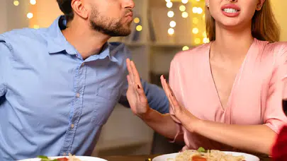 Zeki kadınlar aşk hayatında neden yalnız kalıyor? İşte uzmanlardan yanıt