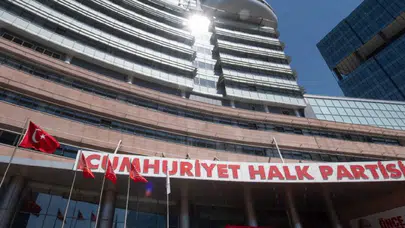 CHP İstanbul İl Başkanlığı davasında 3 tutuklu sanığa tahliye