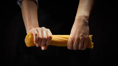 İtalyanlar spagettiyi neden asla kırmaz? Nedeni sandığınızdan çok daha derin