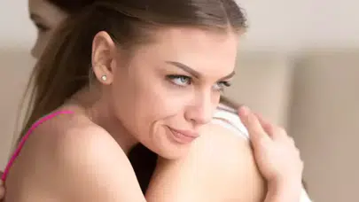 Psikolojiye göre sizi çekemeyen birini ele veren 5 net davranış