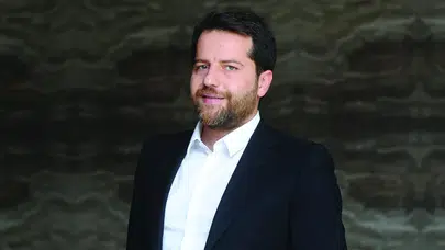 Erden Timur kimdir, serveti ne kadar, kaç yaşında, nereli, evli mi, şirketleri hangileri? Neden gözaltına alındı?