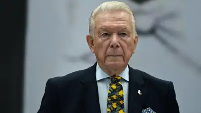 Uğur Dündar anlattı: Bir haberle kapanan fabrika, değişen uyuşturucu sistemi