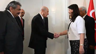 DEM Parti heyeti Bahçeli’yi ziyaret etti: “İkinci aşamaya geçtik, barış yasası gerekli”