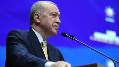 Cumhurbaşkanı Erdoğan: Hükümetimizin enkazın altında kalmasını bekleyenlere aldırmadan işimize odaklandık