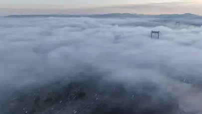 İstanbul’da yoğun sis manzaraları