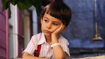 ‘Öyle Bir Geçer Zaman Ki’nin Küçük Osman’ı Emir Berke Zincidi büyüdü ve geri döndü