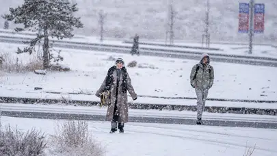 Meteoroloji uyardı: Batı Karadeniz’de kuvvetli kar, Akdeniz’de fırtına bekleniyor