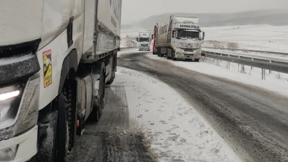 Kar yağışı nedeniyle 6 ilde ağır taşıtlara trafik yasağı