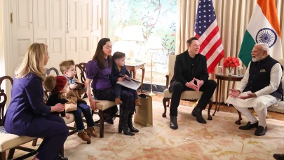 Elon Musk, Hindistan Başbakanı Modi ile görüşmesini ailesiyle birlikte yaptı
