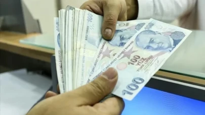 En düşük emekli aylığına yüzde 15, cumhurbaşkanı emeklisine yüzde 50 zam