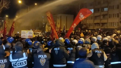 İstanbul ve Ankara'da protestolara katılan çok sayıda kişi gözaltına alındı