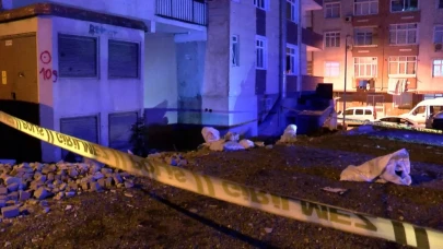 İstanbul'da boş bir arazide üzeri taşla kapatılmış ölü bebek bulundu!