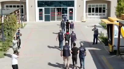 49 ilde DEAŞ operasyonu: 210 şüpheli yakalandı