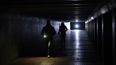 Fransa, İspanya ve Portekiz'de büyük çaplı bir elektrik kesintisi meydana geldi