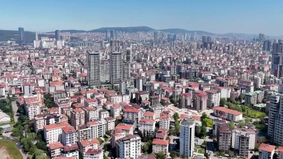 Bakan Kurum, depremde en çok hasar ihbarının geldiği 5 ilçeyi açıkladı