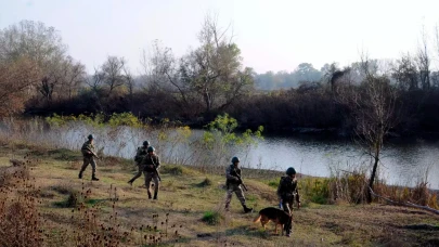 Edirne üzerinden Yunanistan'a kaçmaya çalışan 4 FETÖ şüphelisi tutuklandı