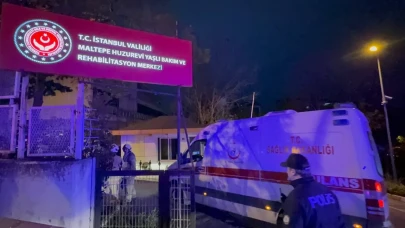 Maltepe'deki huzurevinde çıkan yangında 14 kişi hastaneye kaldırıldı