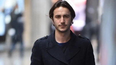 Eşref Rüya’nın Faruk’u Ahmet Rıfat Şungar kimdir, kaç yaşında, hangi yapımlarda rol aldı?