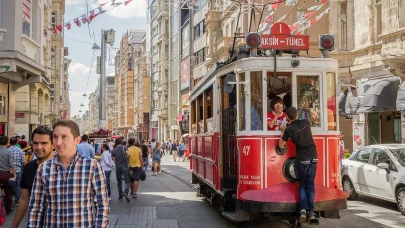 İstanbul yaz mevsimine geçiş yapıyor: Sıcaklar daha da yükselecek