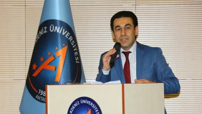 İntihal yapan ve olmayan yayınları varmış gibi gösteren eski dekan Mehmet Altunkaya'nın profesörlüğü iptal edildi