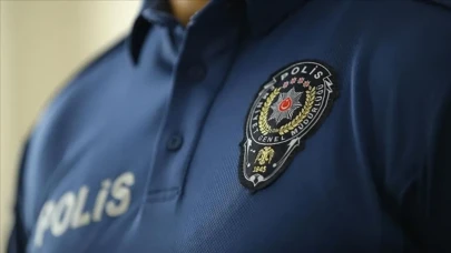 Antalya'da yunus polislerinin vatandaşı dövdüğü anlar sosyal medyaya yansıdı: Görevden uzaklaştırıldılar