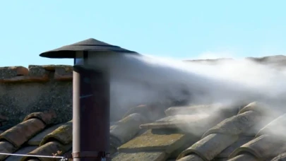 Beklenen duman yükseldi! Vatikan'da yeni papa seçildi