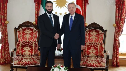 Cumhurbaşkanı Erdoğan, Suriye Geçici Cumhurbaşkanı Colani ile İstanbul’da görüştü