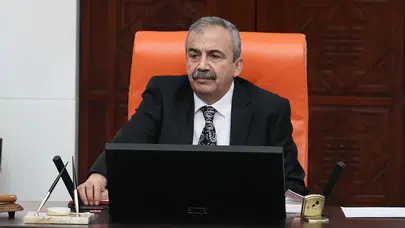 Sırrı Süreyya Önder'in TBMM'de yerine geçecek isim belli oldu