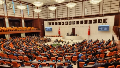 CHP, HSK seçiminde usulsüzlük gerekçesiyle TBMM Genel Kurulu’nu terk etti