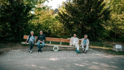 Dengesiz oturulamayan sosyalleşme bankı