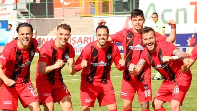 Vanspor deplasmanda 68 Aksaray Belediyespor'u yenerek bir üst tura yükseldi