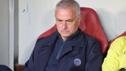 Fenerbahçe teknik direktörü Mourinho'nun yeni adresi Rusya mı? "Daveti kabul etti"