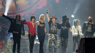 Guns N' Roses'ın İstanbul konseri öncesi kulis menüsü sosyal medyada gündem oldu