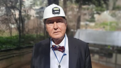 Prof. Dr. Övgün Ahmet Ercan kimdir, nereli, kaç yaşında, evli mi?