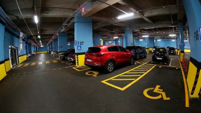 Geçici olarak kapatılmış olan İSPARK otoparkları yeniden hizmete açıldı