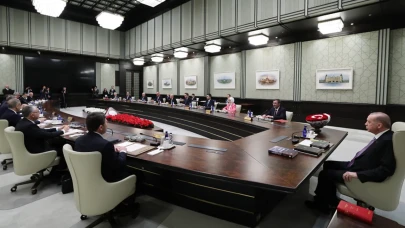 Kabine değişikliği iddiaları yeniden gündemde: 8 bakan gidiyor, 2 yeni bakanlık geliyor