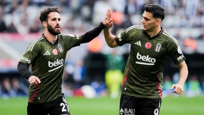 Beşiktaş Adana Demirspor'u farklı yendi: 4-1