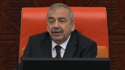 Sırrı Süreyya Önder