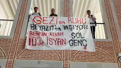 İstanbul Üniversitesi'nde Gezi pankartı açan 7 gence para cezası verildi