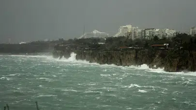 Akdeniz için fırtına uyarısı