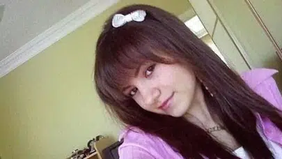 Yılların “Ayca_22” gizemi çözüldü: İkonik fotoğrafın sahibi Maide Begüm Pekkanlı konuştu