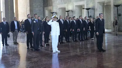 Beşiktaş Yönetim Kurulu'ndan Anıtkabir’e ziyaret