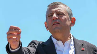 Özgür Özel: İki elimle yakalarından tutup da hesabını sormazsam namerdim!