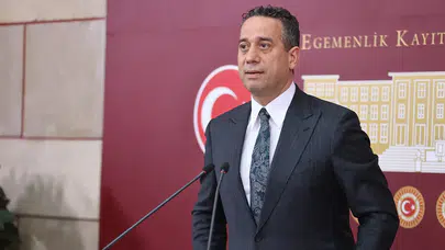 Zafer Partisi lideri Ümit Özdağ'ın tutukluluğu için CHP: "Bu ülkedeki siyasetçileri, muhalefeti esir mi aldınız?"