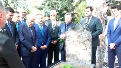 Bayram sabahı Bahçeli'nin aklında 'yeni anayasa' vardı: "Yeni bir anayasaya ihtiyaç olduğu kabullenilmeli"