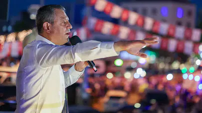 Özgür Özel, CHP Kurultayı davasına ilişkin: "Kayyum atanırsa o binadan içeri giremez"