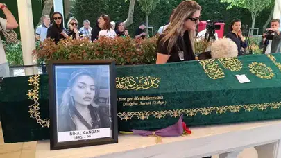 Nihal Candan son yolculuğuna uğurlandı: Benim çocuğum gitti, şimdi ne yapacağım?