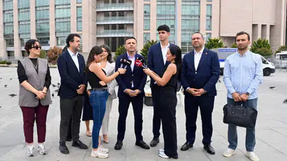 CHP İstanbul İl Başkanı Özgür Çelik’ten adliye önünde sert mesaj: Muhalefetsiz Türkiye olmayacak
